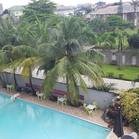 Bougainvillea Hotels Port Harcourt Buitenkant foto