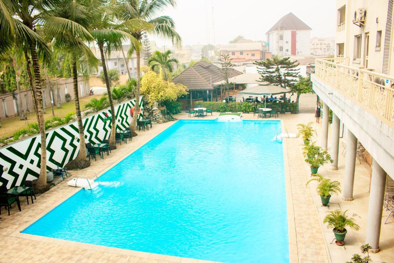 Bougainvillea Hotels Port Harcourt Buitenkant foto